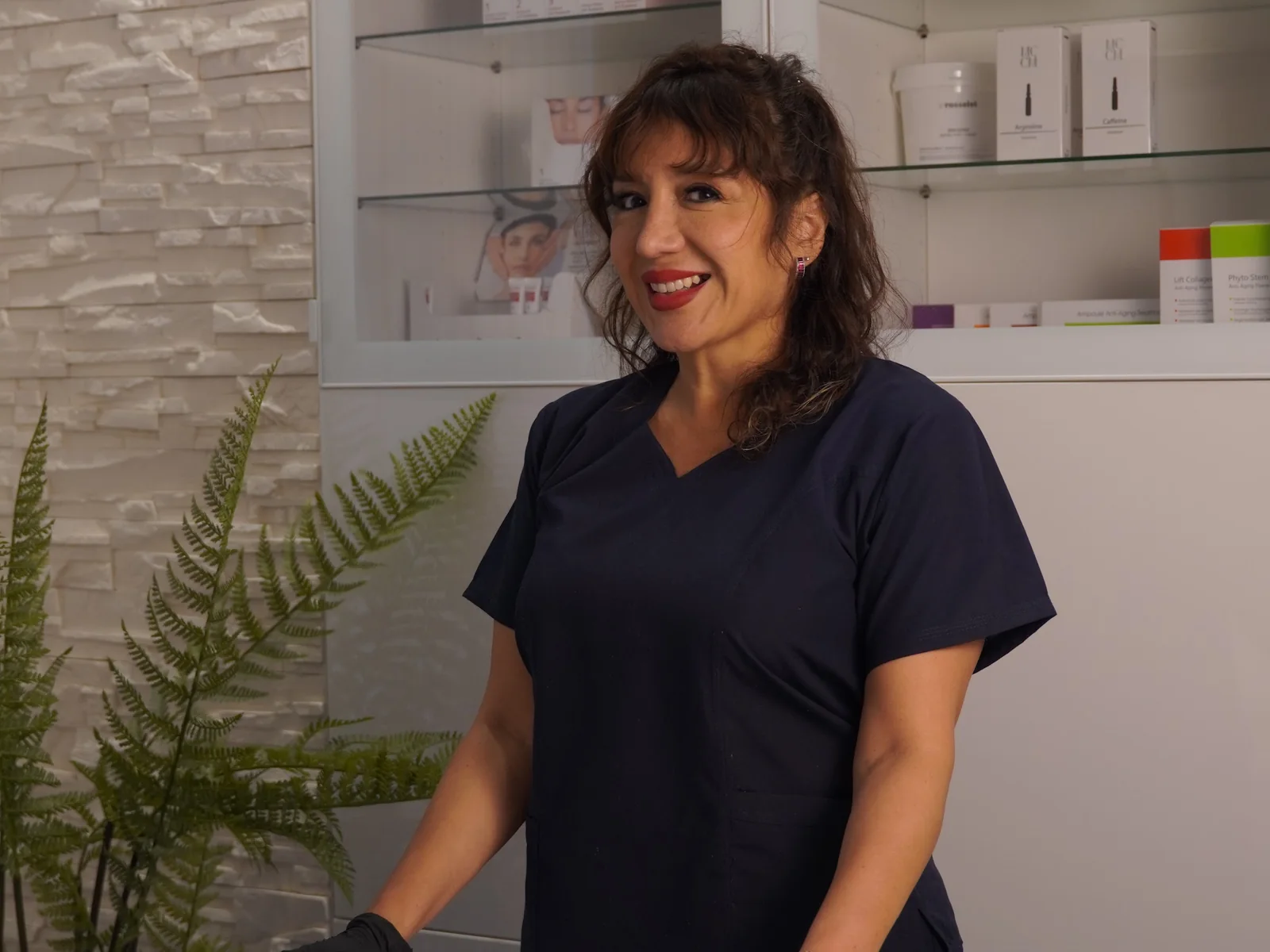 Rocío Furger in the treatment room at Beauty Rocío in Lucerne